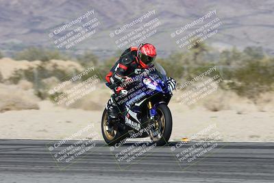 media/Dec-07-2025-CVMA (Sun) [[3e7d2de5dc]]/Race 8-Middleweight Shootout/